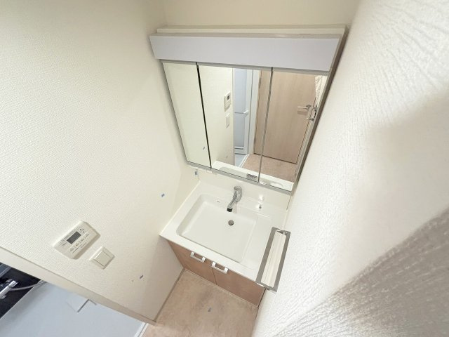 アーバネックス新大阪の独立洗面台