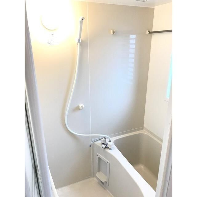 リテラス町屋の浴室