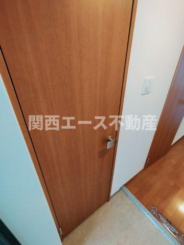  | グランシス高井田