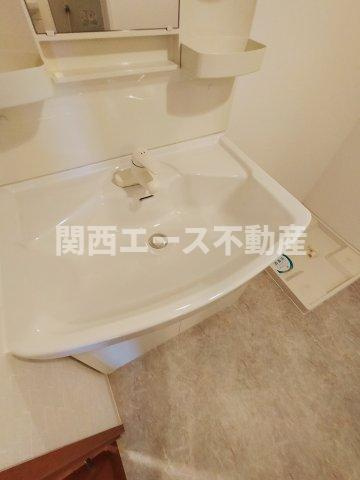  | グランシス高井田