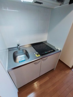  | グランシス高井田