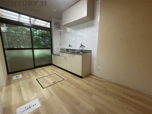 大社町テラスハウスの居間