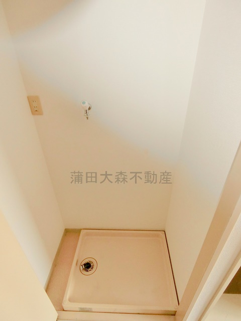 グランドステータス西糀谷の設備|室内洗濯機置場