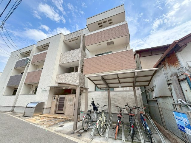 フジパレス新高Ⅱ番館の外観
