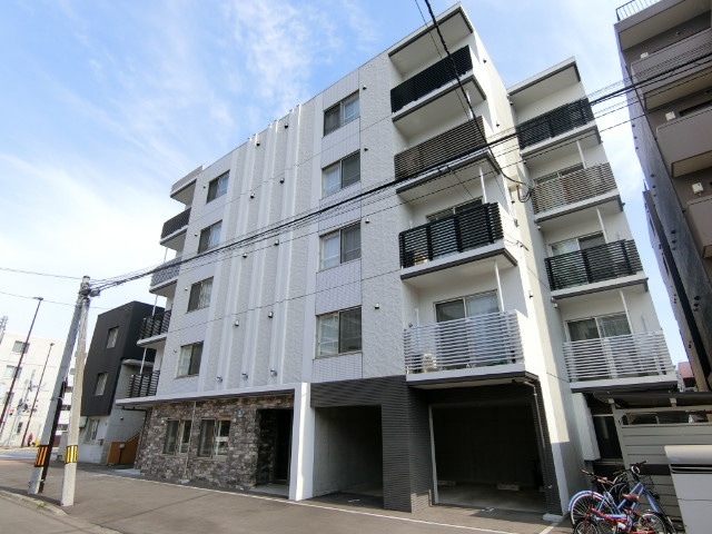 ＹＵ－ＣＯＵＲＴ北２２条