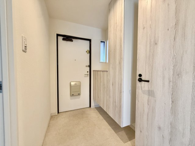 ライオンズマンション左京山第参の玄関