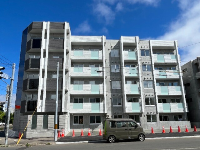 札幌市西区西町北１３丁目の賃貸マンション