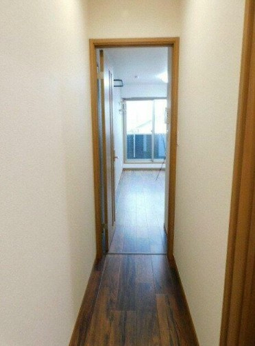 つかだ.COMの寝室