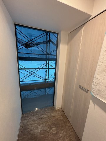 エールグラン豊中本町の玄関