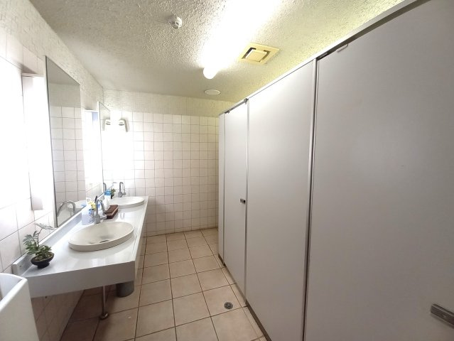 那須町店舗　宴会場付き飲食店のトイレ|女子トイレ