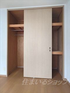 倉掛３丁目戸建の収納