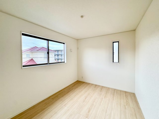 《仲介手数料半額》川越市新宿町第8　全5棟　3号棟の洋室|洋室6帖