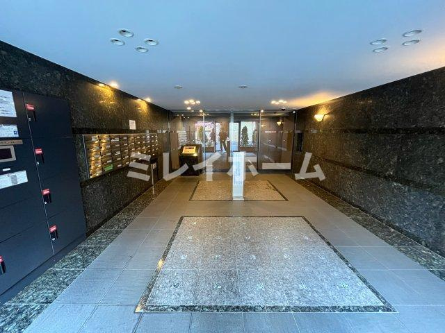 ルーブル東蒲田参番館のロビー