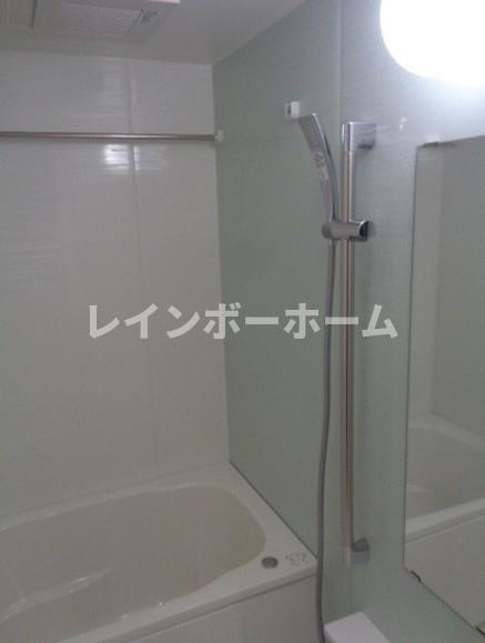 ソライエアイル新河岸の浴室
