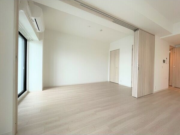 S-RESIDENCE六番町の洋室