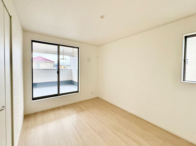《仲介手数料半額》川越市新宿町第8　全5棟　4号棟の洋室|洋室7.5帖