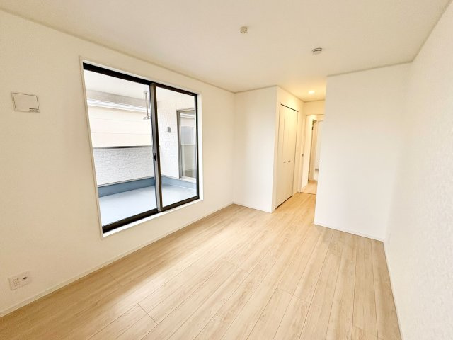 《仲介手数料半額》川越市新宿町第8　全5棟　4号棟の洋室|洋室7帖