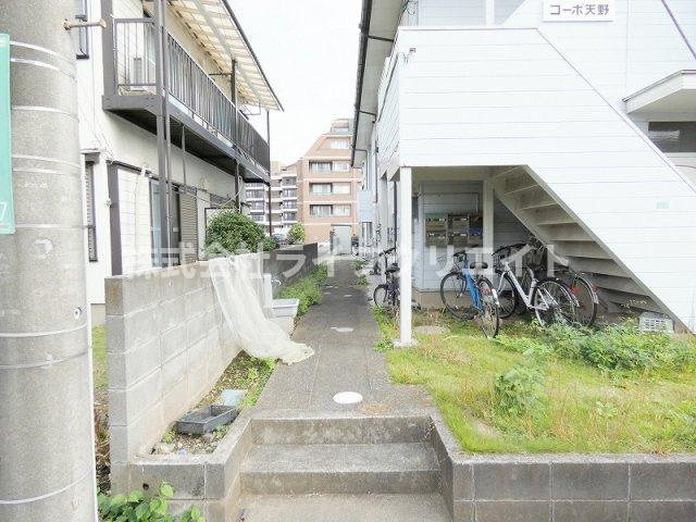 コーポ天野のエントランス
