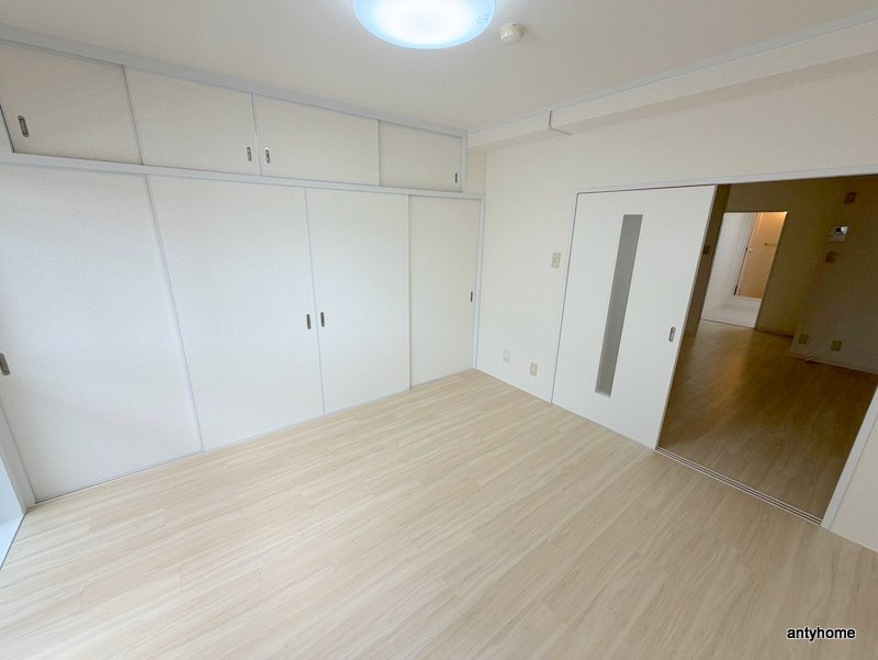 淺沼谷町マンション　仲介手数料無料の居間・リビング