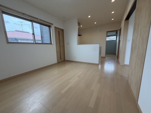 スプリング沖田の居間・リビング