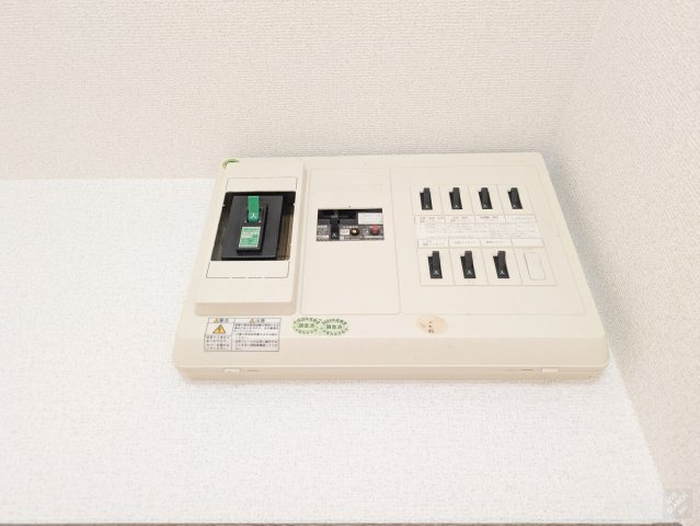新愛ビルの設備|ブレーカー30A