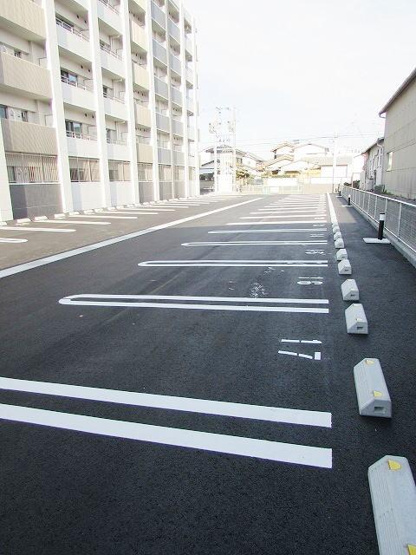 【駐車場】 | ＥＬＥＶＩＴＡ弥永