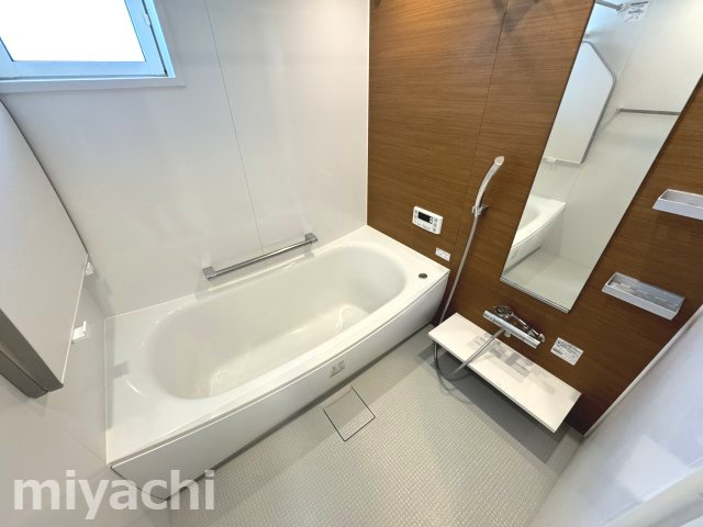 セレーノ南田宮の浴室