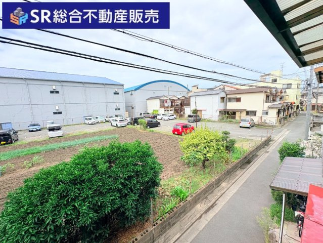 日下町5丁目中古戸建のキッチン|お好きなコンロを置いてお料理できます！