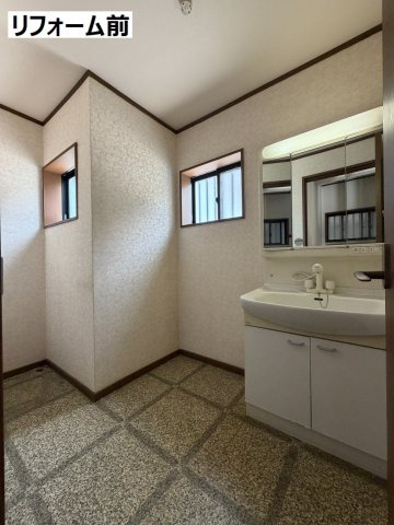 日下町5丁目中古戸建の洋室|シンプルで使いやすい洋室です！