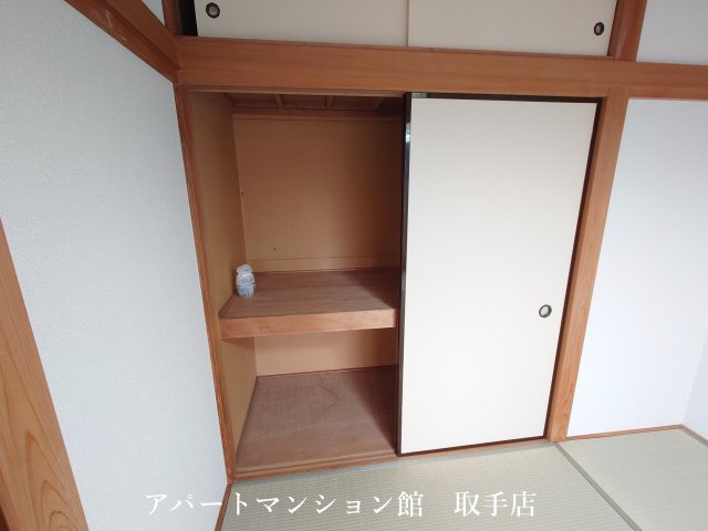 コーポ翠紅の収納
