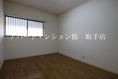 【洋室】 | コーポ翠紅