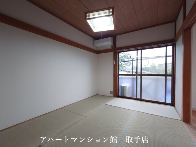 コーポ翠紅の和室
