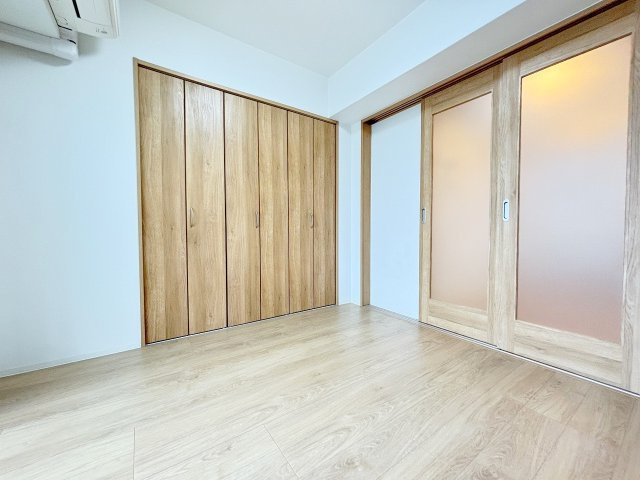 グランフォルテ田川の洋室