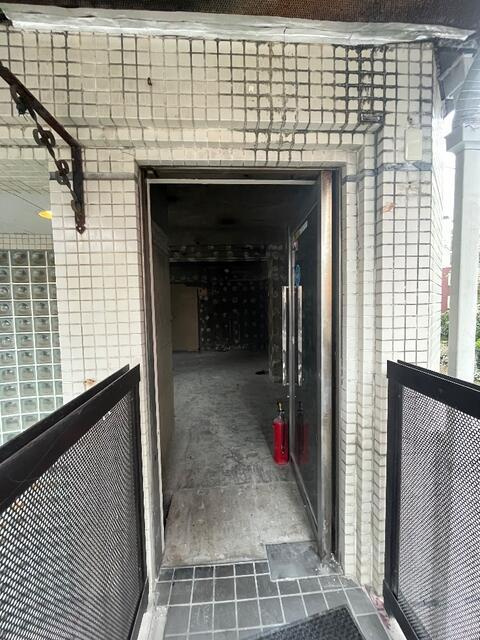 ウェルス用賀台のエントランス