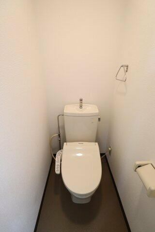 エスペランサ恵比寿のトイレ|ゆったりとした空間のトイレです