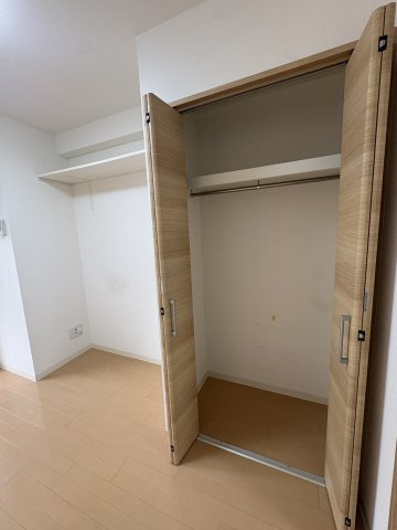 フロンティアコート堺筋本町の収納