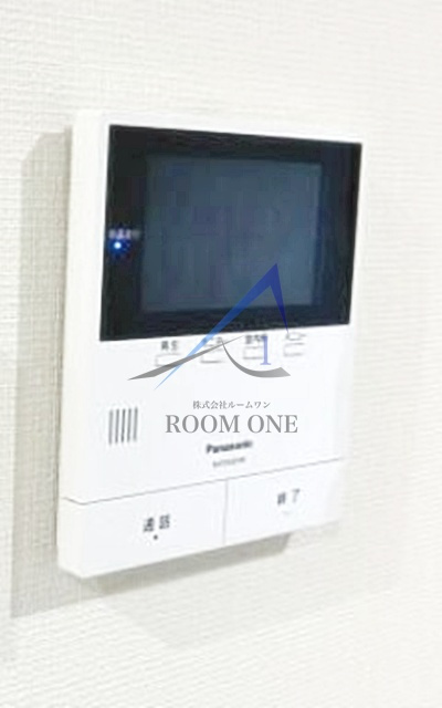 エクセル清水ヶ丘のセキュリティ|モニター付きインターホンです。