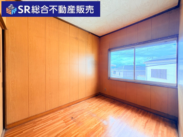 六万寺町1丁目中古戸建のバルコニー|L字型バルコニーなので使い勝手が良く陽当たり良好で洗濯物が乾きやすいです！

