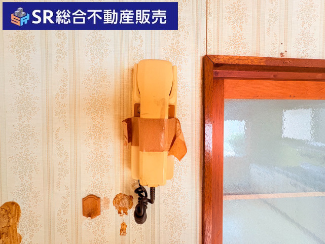 六万寺町1丁目中古戸建の子供部屋|2F　4.5帖。バルコニーに面した明るい和室です！