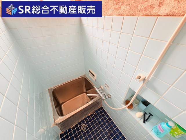 六万寺町1丁目中古戸建の浴室|日々の疲れを癒す空間です！