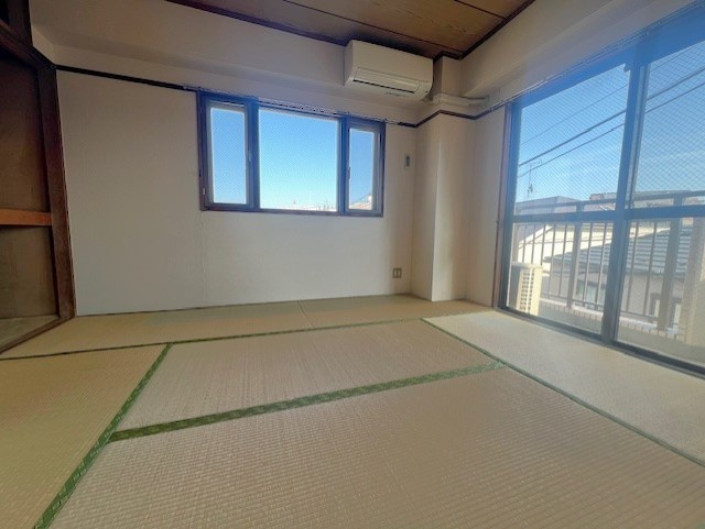 青山コーポＡの和室|■押し入れ→クローゼットへ改修予定