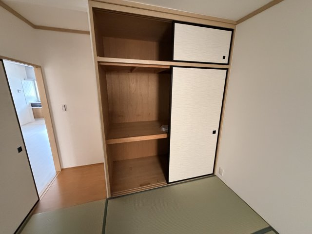 クレアトゥール新堂Aの収納|小物を収納するのに便利です