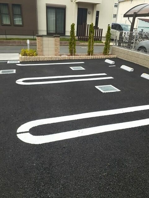 スカイガーデンの駐車場