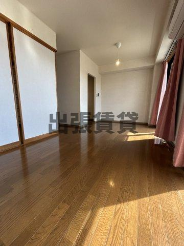 仲介手数料0円！！CASA F.R.の居間・リビング