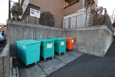 【その他共用部分】 | エアリーヒル | 敷地内ゴミ捨場