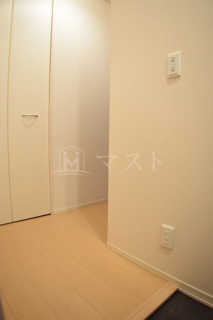 大阪市西区新町３丁目の賃貸マンションの玄関
