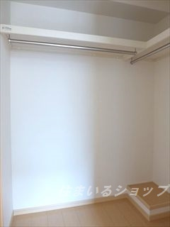 シャン・ド・フルールの設備|ウォークインクローゼット