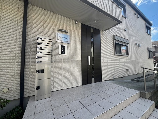 エストレーラ緑園のロビー