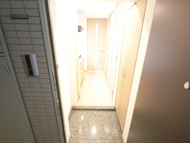 ルーブル下丸子伍番館の玄関