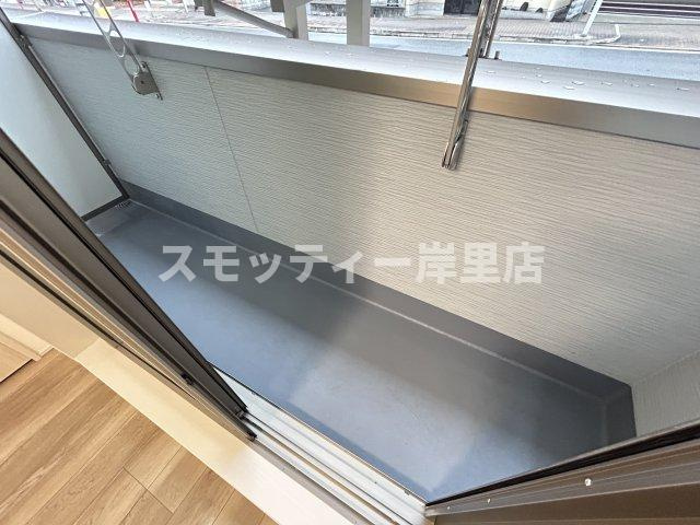 フジパレス遠里小野イーストのバルコニー